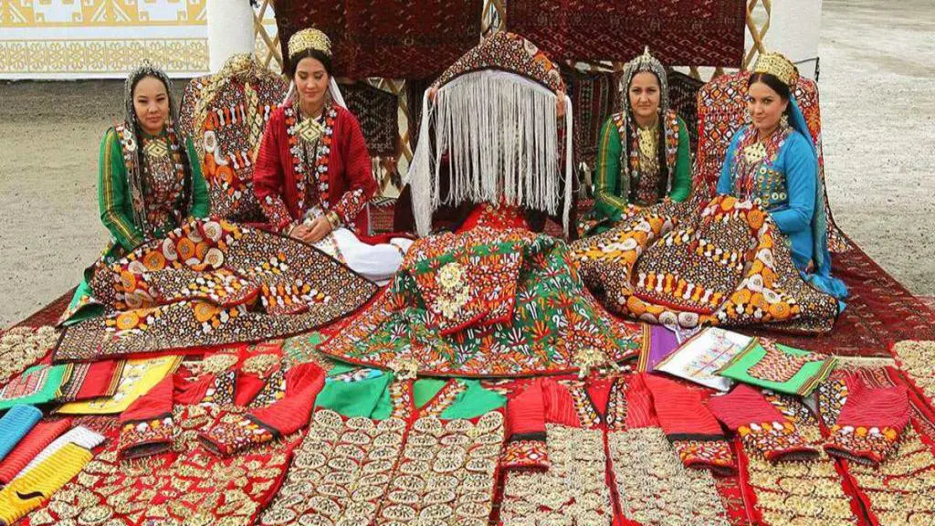 سوغات و صنایع دستی ترکمن صحرا